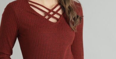 Branded Women's Tops & Shirts up to 78% off starting From Rs.107 @ Myntra